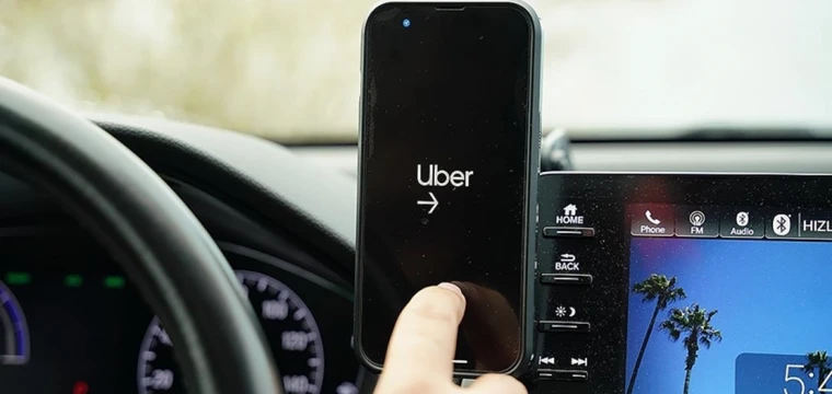 Uber, Avustralya'daki Taksicilere 178 Milyon Dolar Ödeyecek