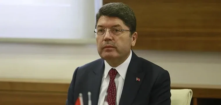 Adalet Bakanı Tunç: Yanında olmaya devam edeceğiz