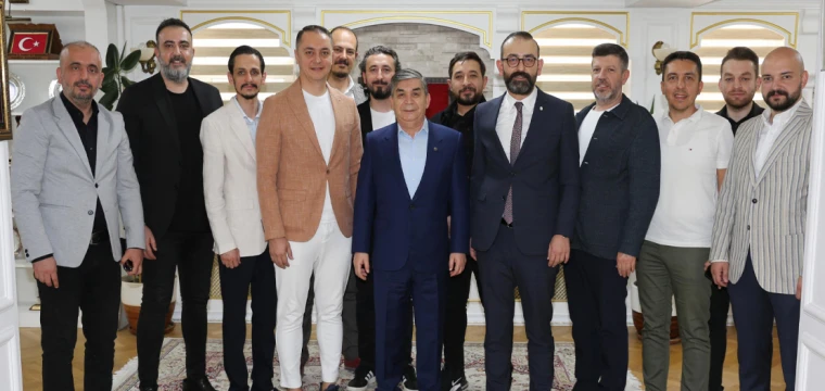 Karabulut, Konya Galatasaraylılar Derneği'ni ağırladı