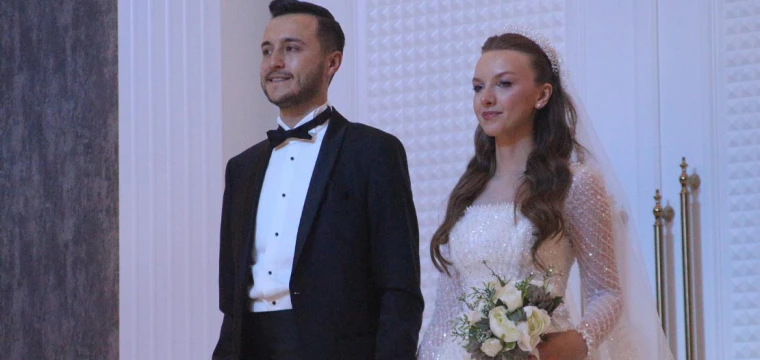 Konya'da rüya gibi bir düğün! Gülşah işe Fatih evlendi