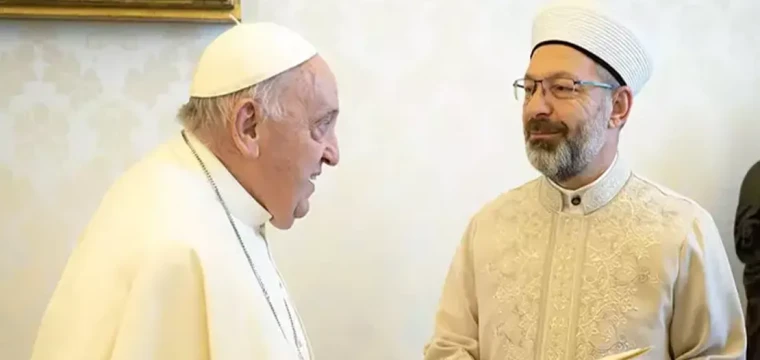 Papa Francesco: Erdoğan, az sayıda liderden biri