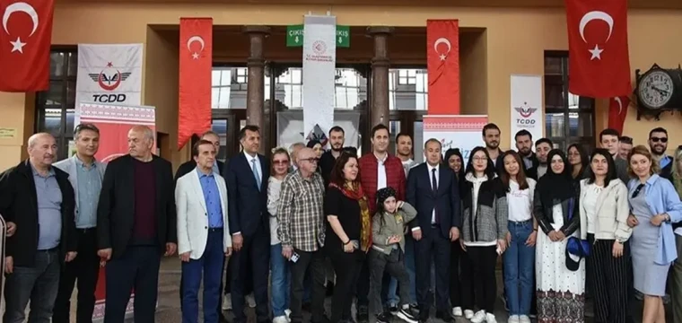 "Turistik Diyarbakır Ekspresi" Malatya'da mola verdi