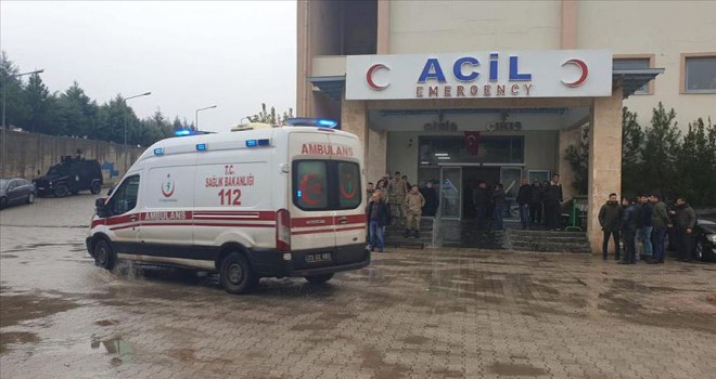 Şırnak'ta PKK'lı teröristlerce tuzaklanan el yapımı patlayıcı infilak etti: 2 şehit, 7 yaralı