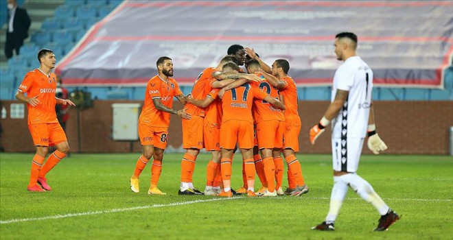 Başakşehir deplasmanda Trabzonspor'u yendi