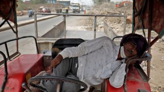 Hindistan ve Pakistan'da 45 dereceyi bulan ölümcül sıcaklıkların nedenini açıkladı