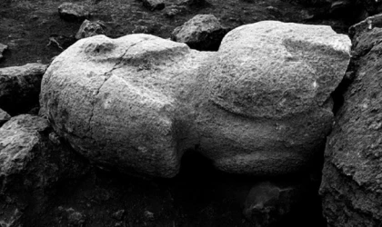 Göbeklitepe ve Karahantepe'de yeni heykeller bulundu