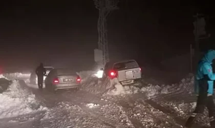 Yaylada kar nedeniyle mahsur kalan 13 kişi kurtarıldı