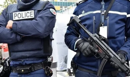 Fransa'da bağlantılı 8 kişi gözaltına alındı