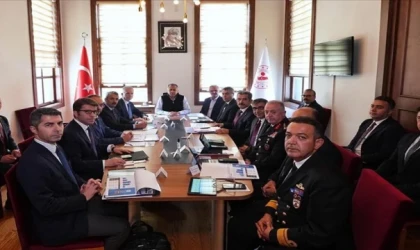İçişleri Bakanı Yerlikaya "Güvenlik Toplantısı" düzenledi
