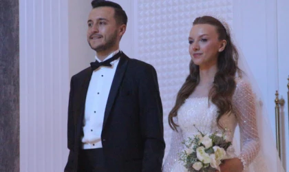 Konya'da rüya gibi bir düğün! Gülşah işe Fatih evlendi