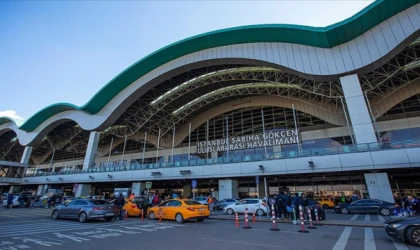 Sabiha Gökçen Havalimanı'nı bayram tatilinde 1 milyondan fazla yolcu kullandı