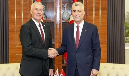 Ticaret Bakanı Bolat, KKTC Bakanı Amcaoğlu ile görüştü