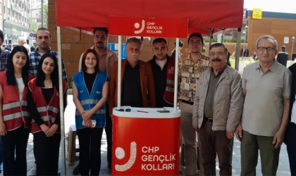 CHP Konya’da üye stantları açtı