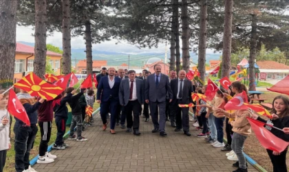 Üsküp Büyükelçisi Ulusoy Türklerin yaşadığı Merkezi ziyaret etti
