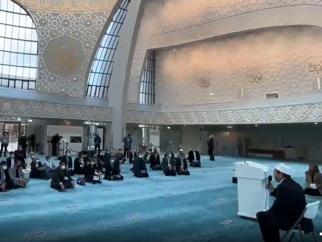 Almanya'daki camilerde "Açık Kapı Günü" etkinliği düzenlendi