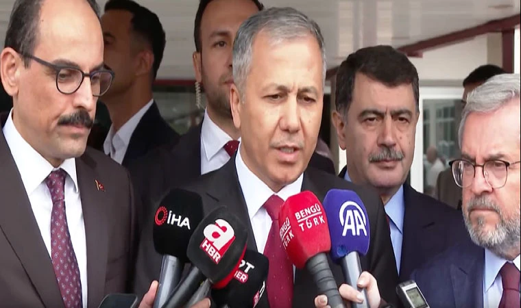 İçişleri Bakanı Yerlikaya, Ankara'daki terör saldırısında yaralanan polis memurlarını ziyaret etti