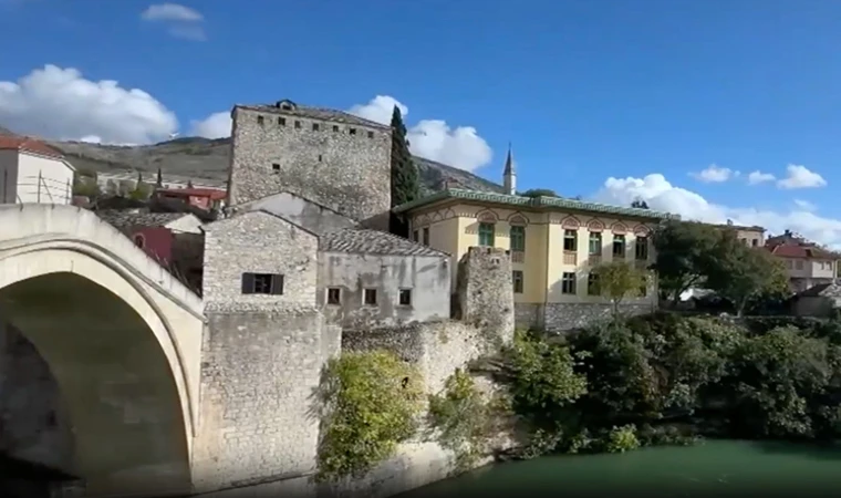 "Kültürlerin buluşma noktası" Mostar Köprüsü'nün yıkılışının üzerinden 30 yıl geçti