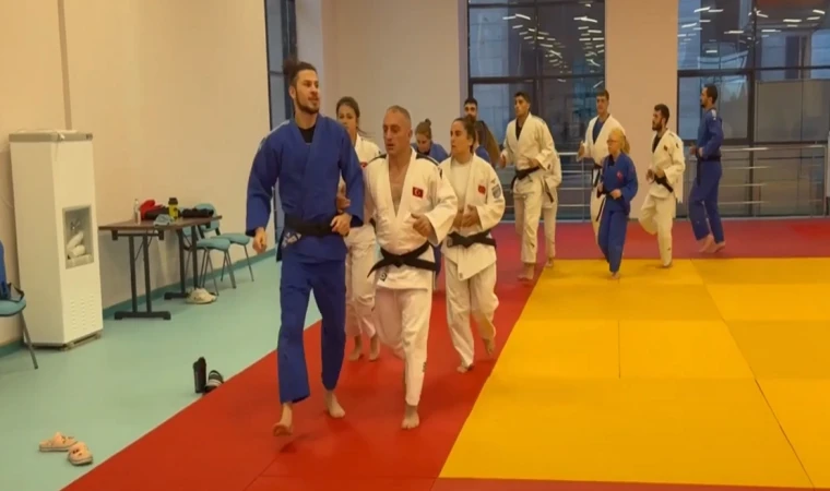 Paralimpik Judo Milli Takımı kampa girdi