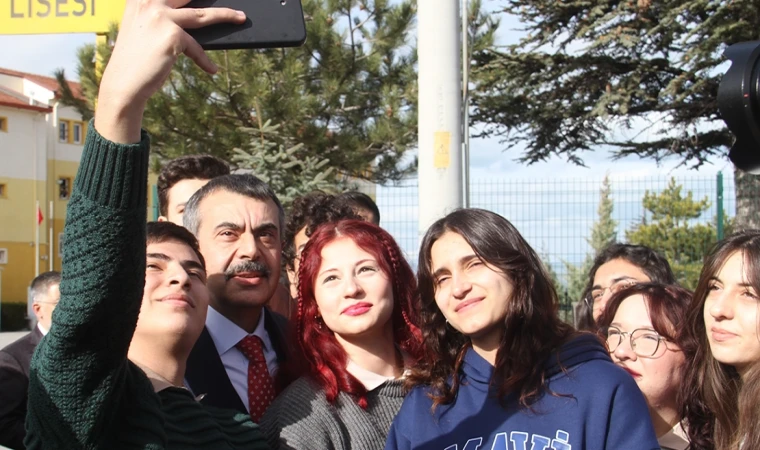 Milli Eğitim Bakanı Yusuf Tekin Konya'da ziyaretlerde bulundu