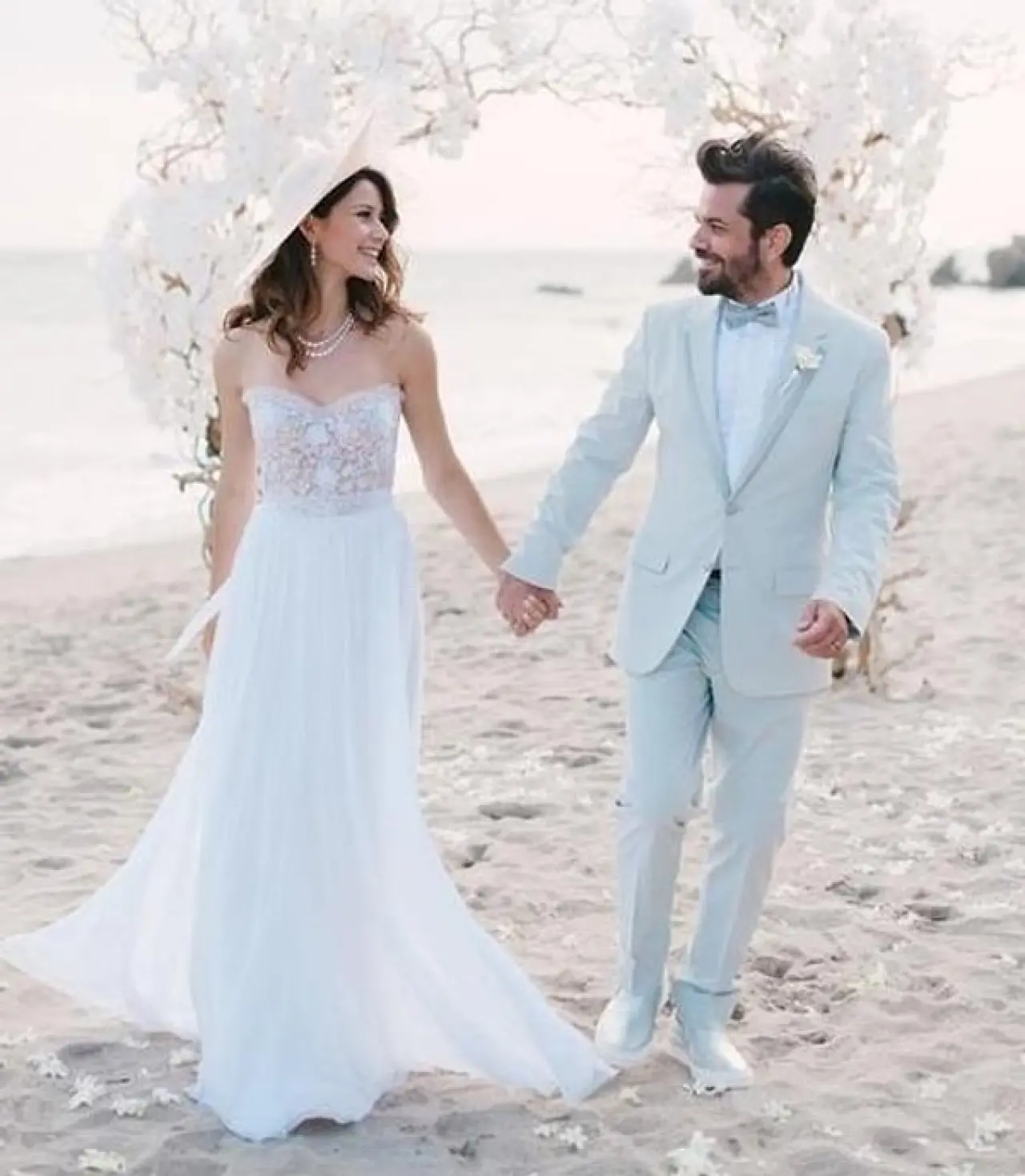 Yangında küle dönen ve artık geri getirilemeyen özel eşyalar ise şöyle: