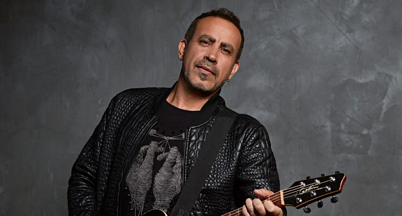 Haluk Levent annesi anısına türkü albümü çıkardı… Bütün annelere ithaf etti  - Ayşe ARMAN Kişisel Web Sitesi