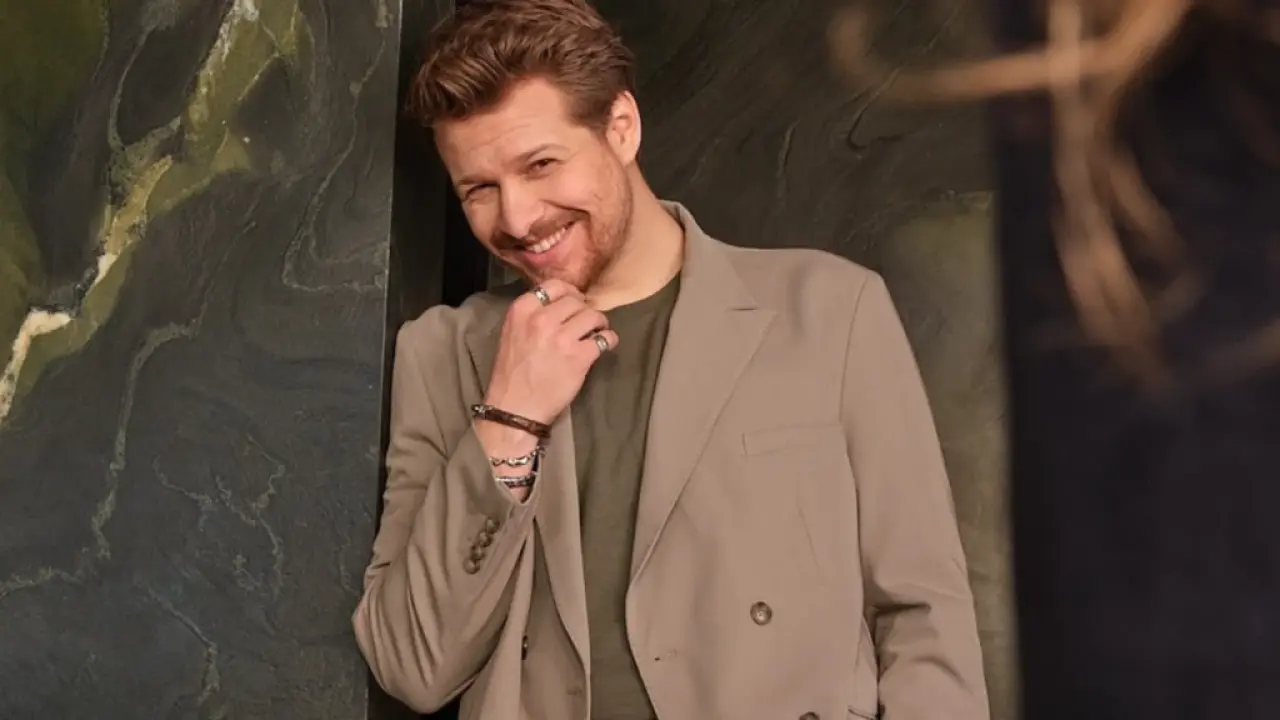 Taşacak Bu Deniz'in Oruç'u Burak Yörük kimdir? Burak Yörük hangi projelerde  yer aldı? » Mavi Kadın