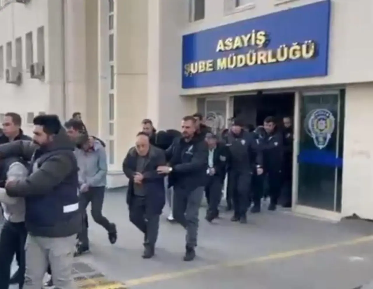 Ankarada fuhuş operasyonu: 60 tutuklama