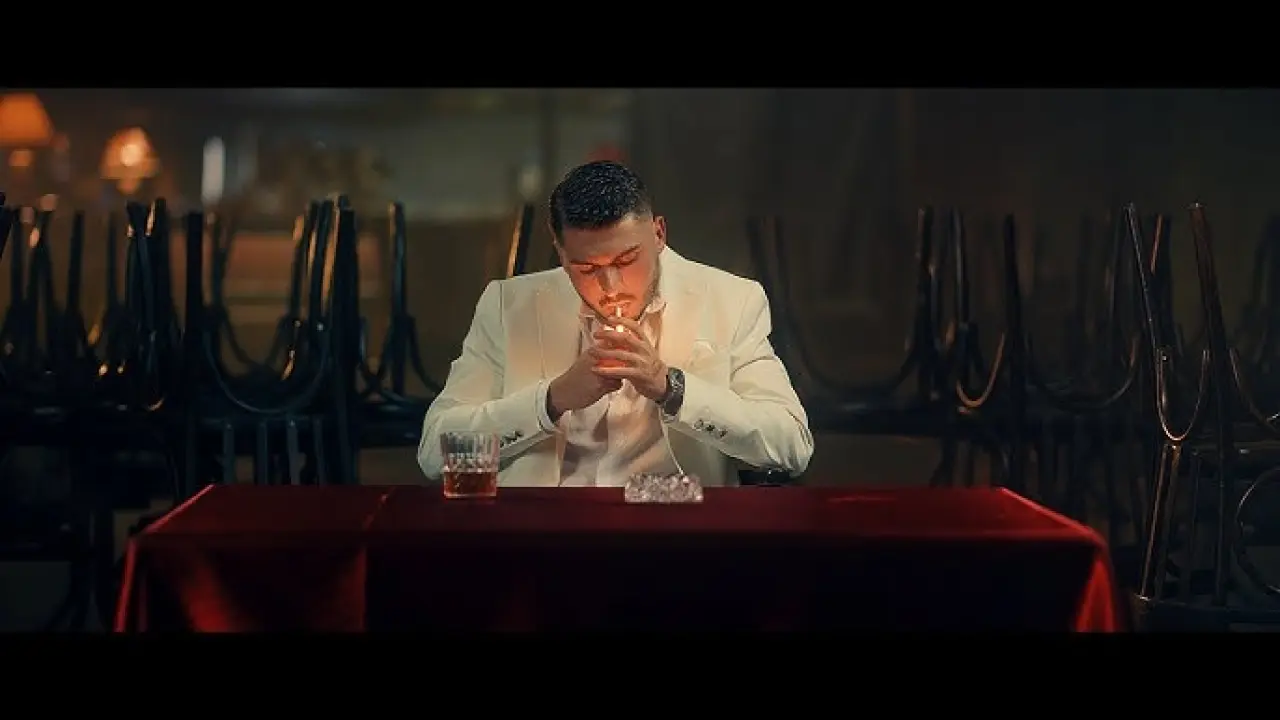 BLOK3 - GİT (Official Music Video) - YouTube