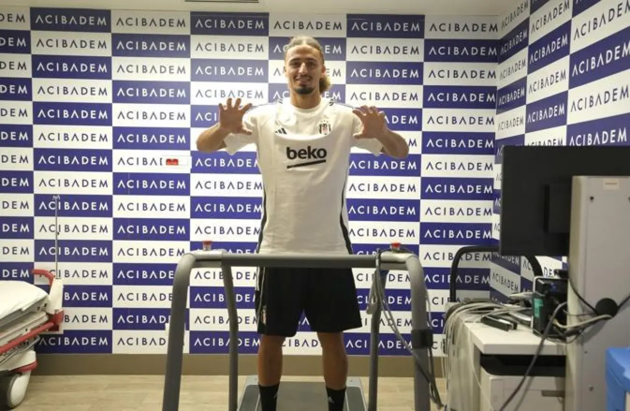 Beşiktaşın transfer görüşmelerine başladığı Taylan Bulut, sağlık kontrolünden geçti