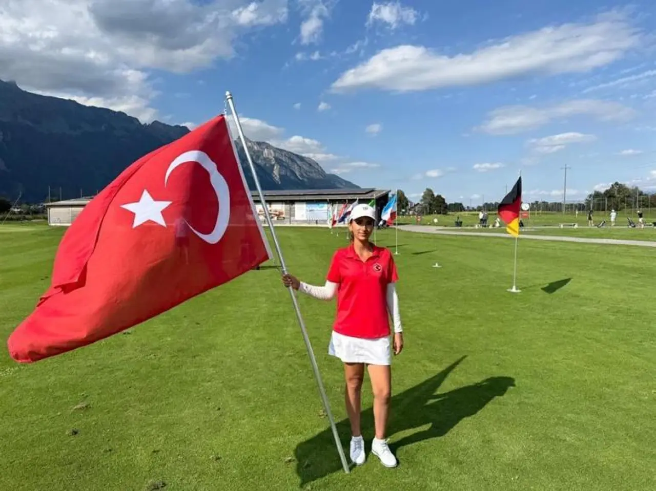 Milli golfçü Deniz Sapmaz, Liechtenstein Open 2025’te şampiyon