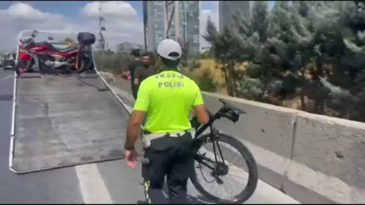 Bağcılarda motosikletle çarpışan profesyonel bisiklet sporcusu hayatını kaybetti