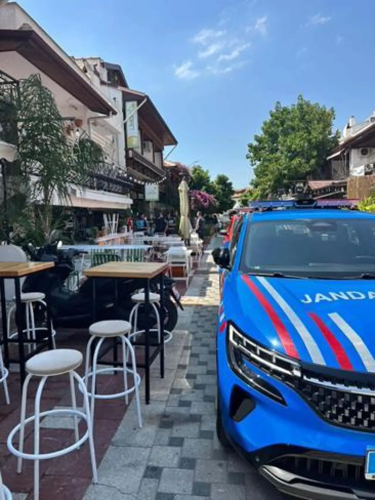Saliha, kaldığı apartta ölü bulundu