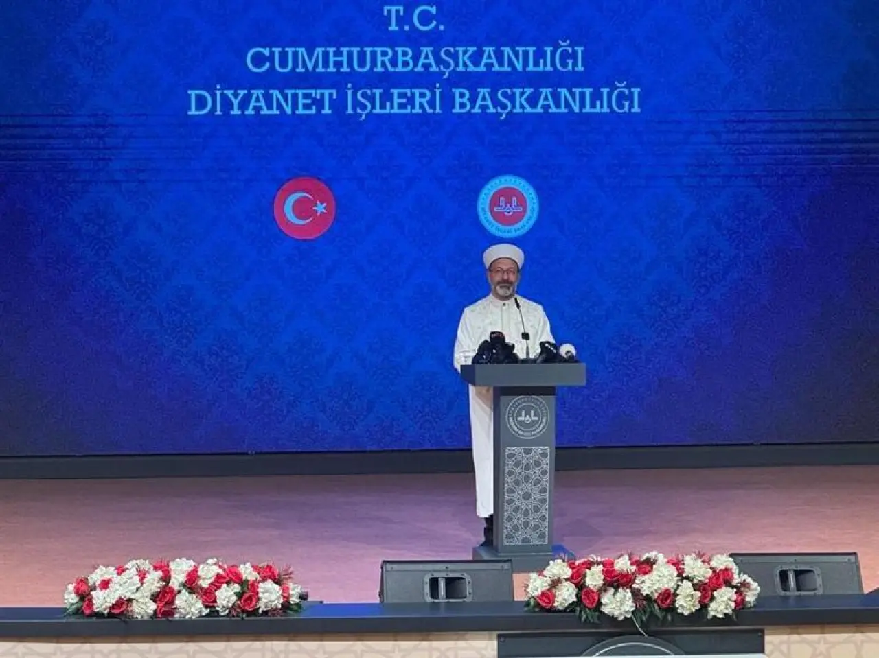 Diyanet İşleri Başkanı Arpaguş, görevi Erbaştan devraldı