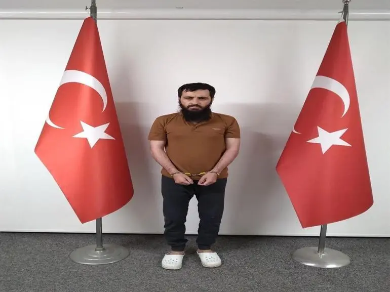 MİTten Suriyede operasyon; 10 DEAŞlı Türkiyeye getirildi