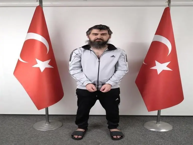 MİTten Suriyede operasyon; 10 DEAŞlı Türkiyeye getirildi