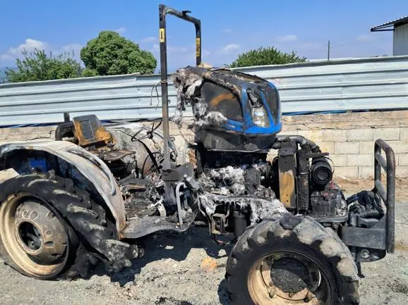 Yangın çıkan traktördeki patlama anı kamerada