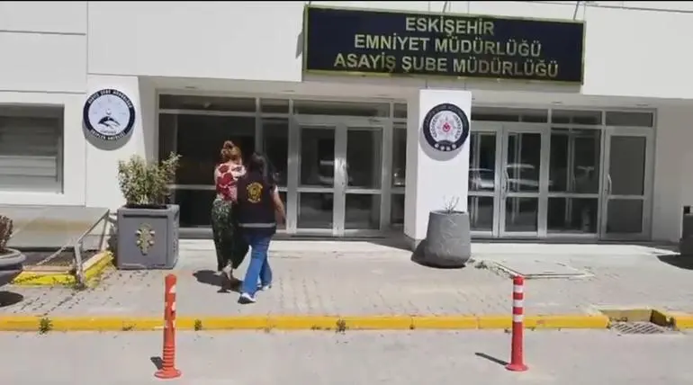 3 evden 1 milyon liralık hırsızlık yapan 2 şüpheli tutuklandı