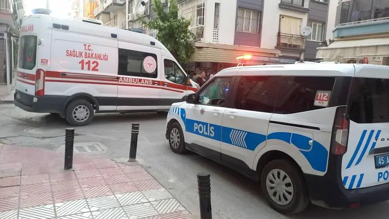 Manisada kötü koku gelen evde, kardeşinin cesediyle 2 gün yaşamış