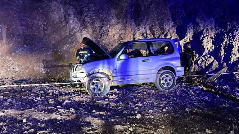 Kontrolden çıkan cip, şarampole yuvarlandı: 2 ölü, 1 yaralı