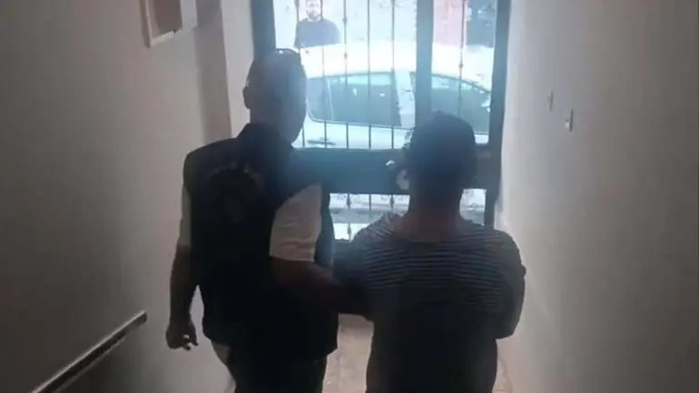 İzmirde Ailem Güvende operasyonunda 16 tutuklama