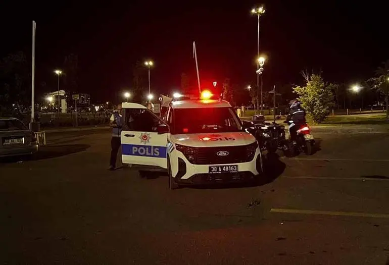 Kayseri’de bıçaklı kavga: 1 yaralı