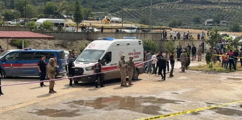 Okul bahçesinde tartıştığı öğretmen amcasını öldürdü