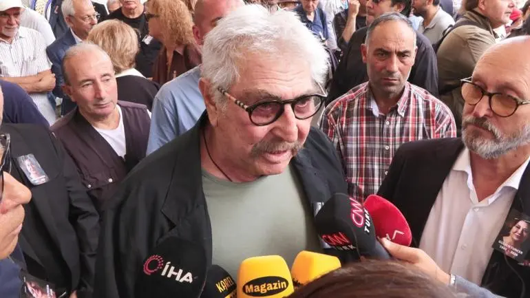 Oyuncu Gülsen Tuncer Şişli Camiinden son yolculuğuna uğurlandı