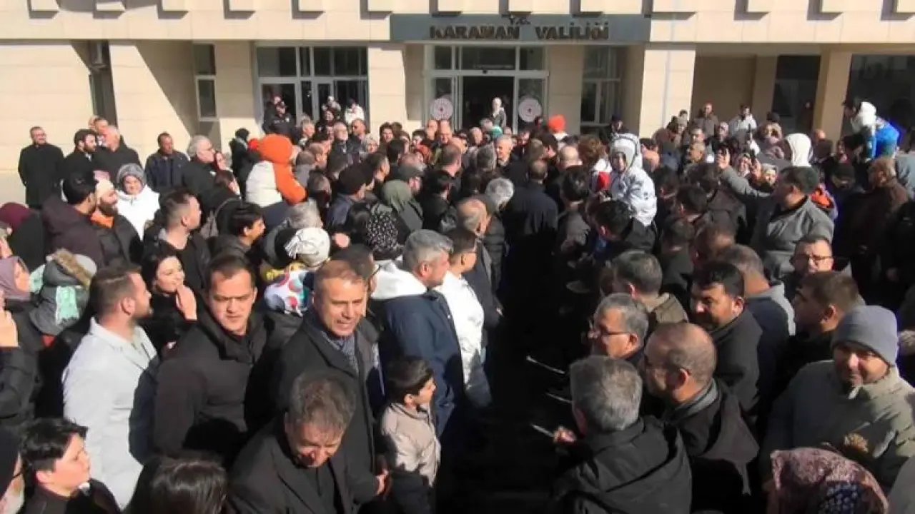 Ardahan’a atanan Vali Çiçekli, Karaman’a veda etti