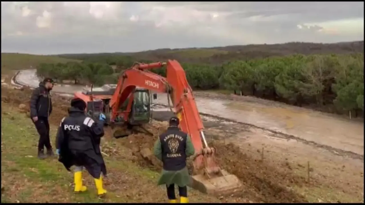 Babasıyla birlikte öldürdüğü annesini gömdükleri yere her ay gidip dua etmiş