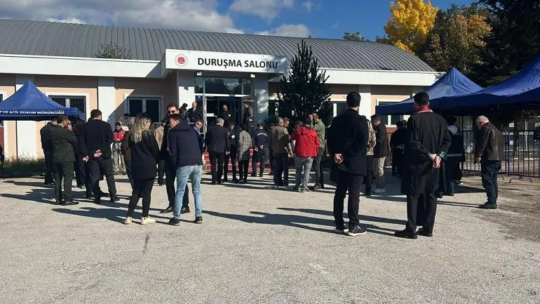 Tanju Özcan, ‘Ortada suç yok’ deyip beraatini istedi