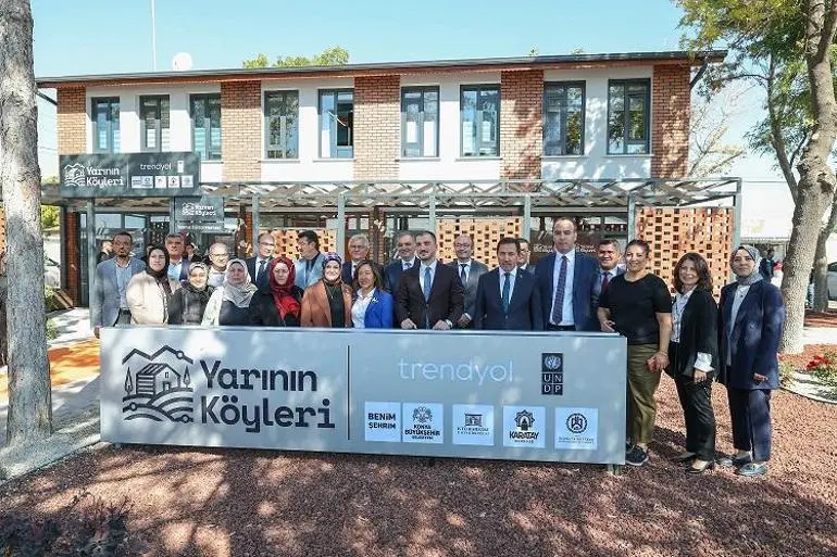 Yarının Köyleri’nin 6ncı dijital merkezi, Konyada açıldı