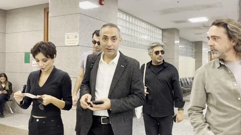 Gözaltı kararı bulunan Emir Sarıgül emniyete giderek teslim oldu