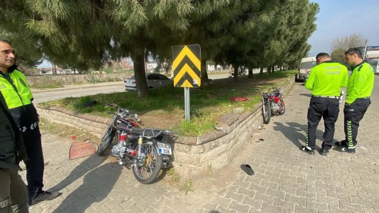 Aydında iki motosikletin karıştığı kaza kamerada; 1i ağır, 3 yaralı