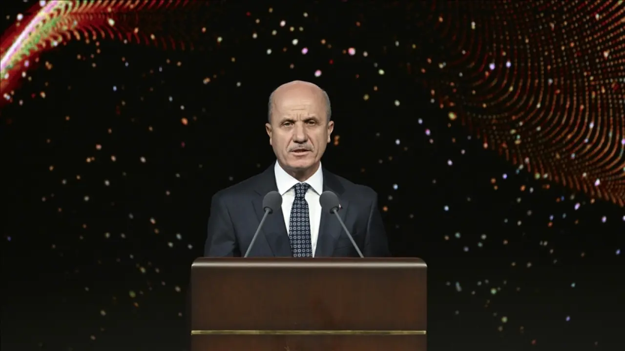 YÖK Başkanı Prof. Dr. Özvar, 2025-2026 Yükseköğretim Akademik Yıl Açılış Töreni'nde konuştu